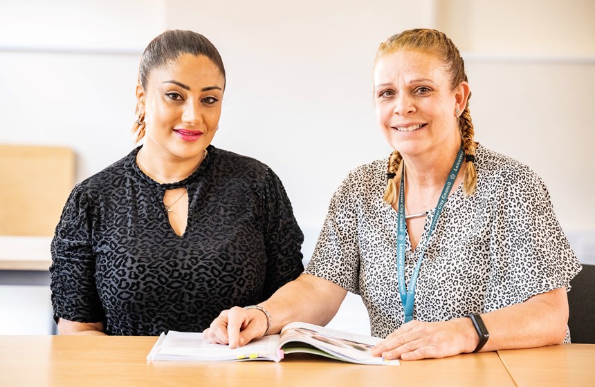 PICS011 BW 112195 (1)